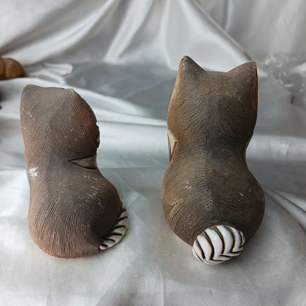 Vintage Artesania Rinconada Art Pottery Hand Crafted Clay Figurine-SOMALI CATS